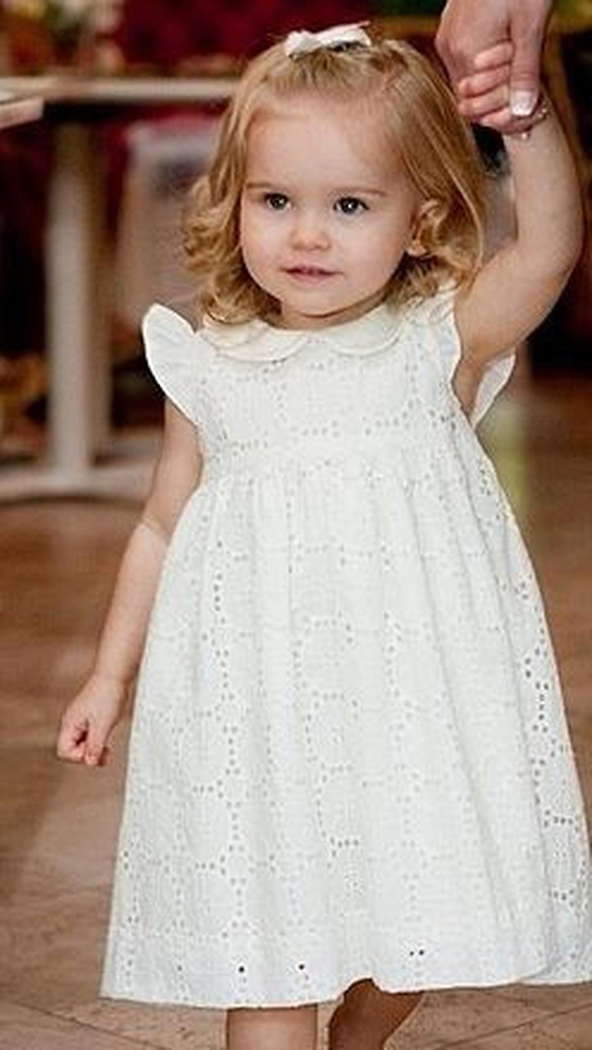2. Sesuaikan Pilihan Dress dengan Acara atau Jenis Aktivitas