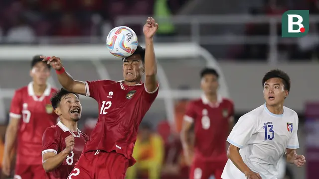 Foto: Momen Menarik saat Timnas Indonesia U-23 Melawan Chinese Taipe, Ada yang Kasih Ucapan Selamat Ultah untuk Marselino Ferdinan