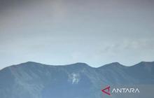 Badan Geologi Tingkatkan Status Waspada Gunung Sangeang Api Bima