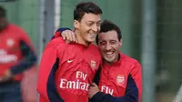 Cazorla sukses mencetak tujuh gol dan 13 assist di musim ini.