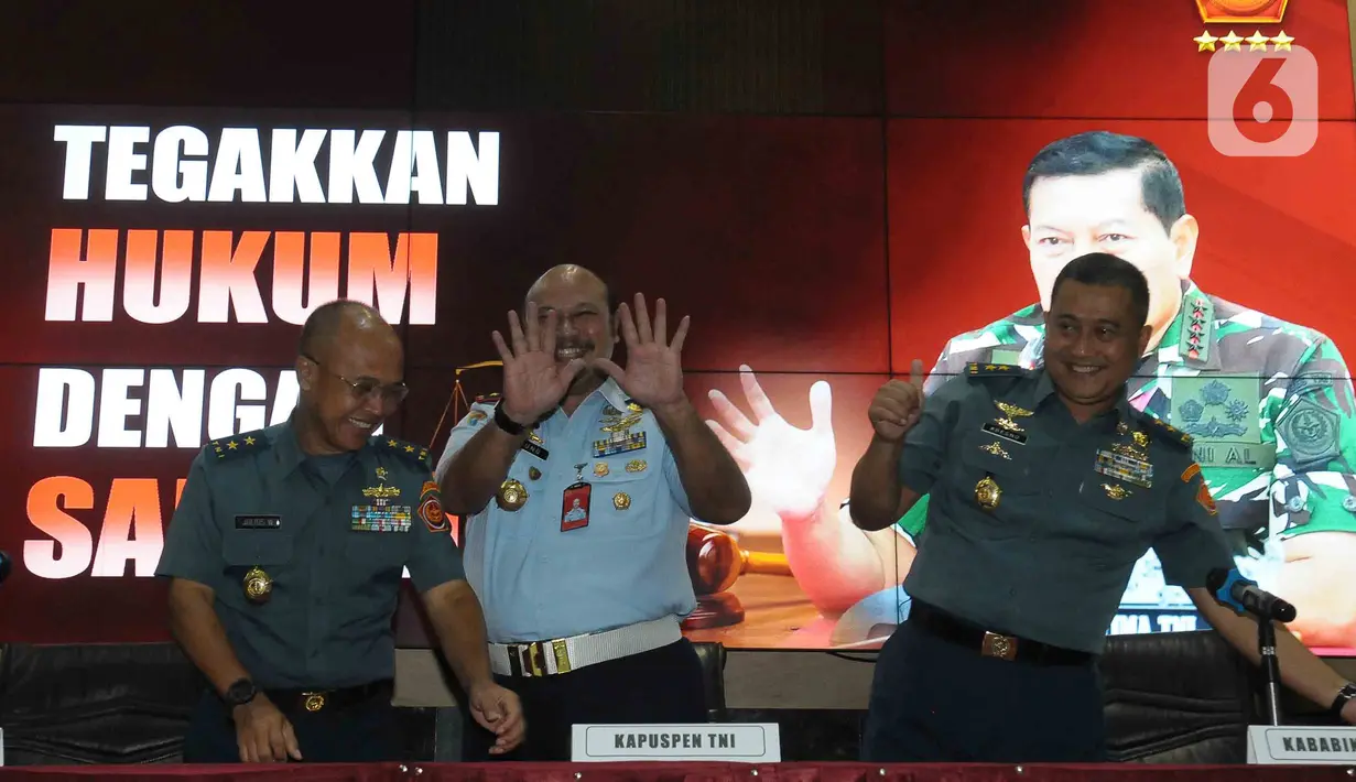 Adapun terkait kabar adanya izin dari atasan terhadap sikap Mayor Dedi Hasibuan menggeruduk Polrestabes Medan, akan menjadi bahan penelusuran Puspom TNI AD ke depannya. (merdeka.com/Imam Buhori)