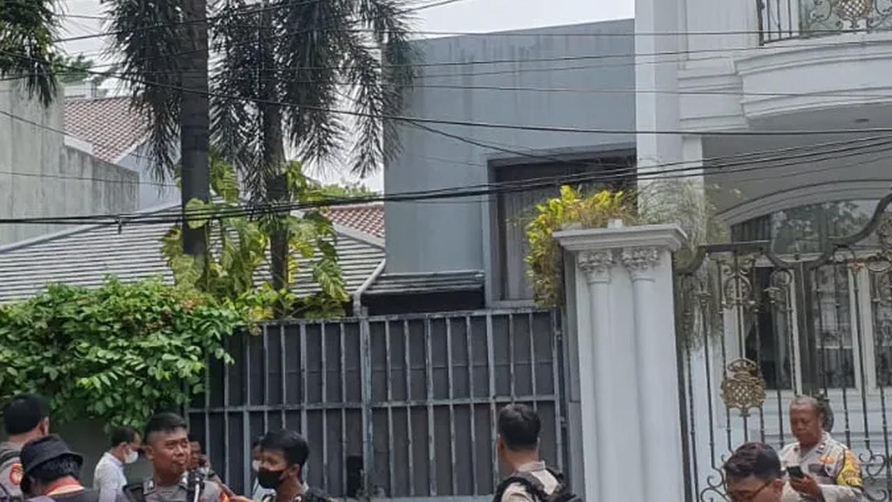Digeledah Polisi, Rumah Ketua KPK Firli Bahuri di Bekasi Harganya Miliaran Rupiah