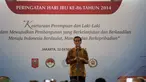 Presiden RI, Joko Widodo menghadiri puncak Peringatan Hari Ibu ke-86 di Gelanggang Olahraga Ciracas, Jakarta, Senin (22/12/2014). (Liputan6.com/Faizal Fanani)