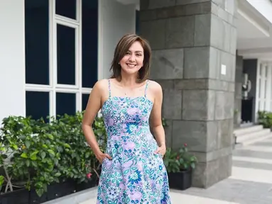 Belakangan ini memang penampilan Donna Agnesia tengah menjadi sorotan. Model sekaligus aktris ini tampil semakin langsing usai menjalani diet. Apalagi ia pun banyak melakukan olahraga, seperti halnya basket yang baru-baru ini ia lakukan bersama para selebriti lainnya. (Liputan6.com/IG/@dagnesia)