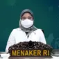 Menteri Ketenagakerjaan Ida Fauziyah saat apel dan doa bersama secara virtual yang diikuti oleh seluruh pegawai Kemnaker di Kantor Pusat maupun UPTP yang tersebar di seluruh Indonesia, Senin (12/7).