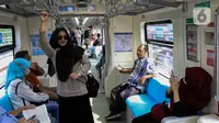 Namun, pengoperasian LRT Jabodebek di tahap awal ini masih terbatas, baik secara jumlah armada hingga waktu operasional. (Liputan6.com/Herman Zakharia)