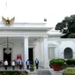 Presiden Jokowi dan Wapres Ma'aruf Amin umumkan menteri baru dalam reshuffle kabinet. (Sumber: YouTube/ Sekretariat Presiden)