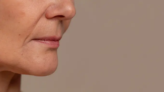 Kenali 7 Jenis Kerutan dan Garis Halus di Wajah Serta Penyebabnya