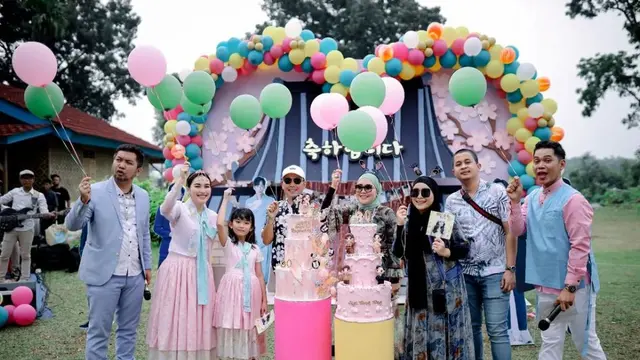 Momen perayaan kejutan ultah Ayu Ting Ting (Instagram)