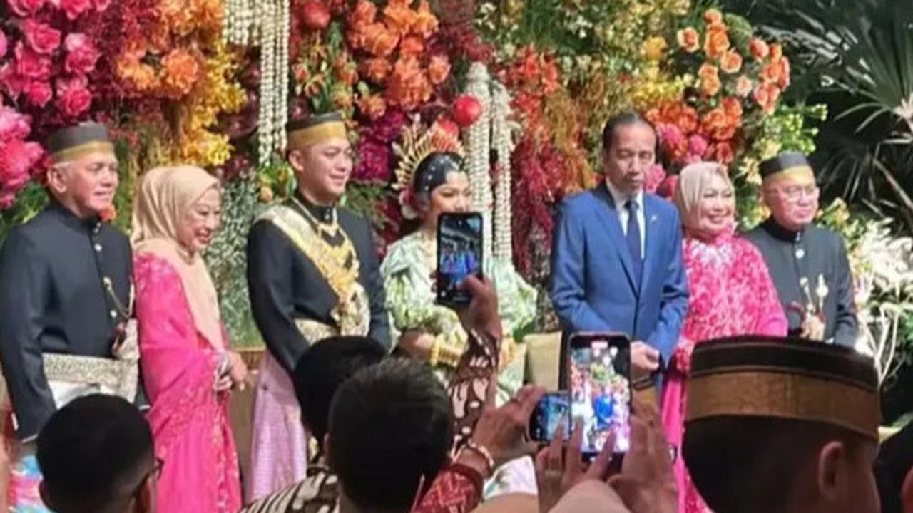VIDEO: Pertemuan Istimewa 3 Presiden: SBY & Jokowi Saling Berbisik, Prabowo Tegas "Bekas Panglima Saya"