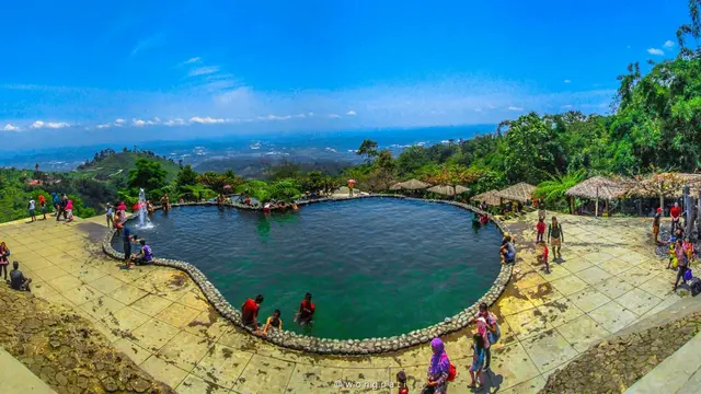 Tempat Wisata Malam Romantis di Semarang