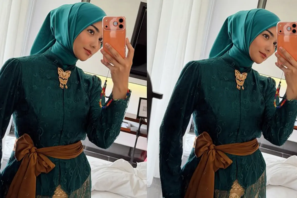 Model Atasan Brokat Hijab dan Rok Kebaya Bali ala Citra Kirana