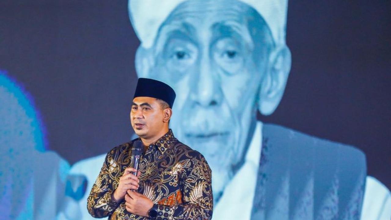 PPP Apresiasi Presiden Prabowo Anugerahi Tanda Jasa Mbah Moen, Ulama Kharismatik Pengasuh Pondok Pesantren Al-Anwar