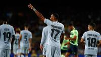 Selebrasi Pierre-Emerick Aubameyang usai mencetak gol di laga persahabatan Barcelona vs Manchester City (c) AP Photo