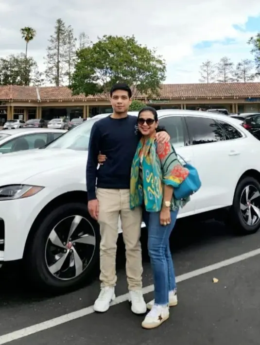 <p>(Instagram/megaselvia_kamandanu)</p>