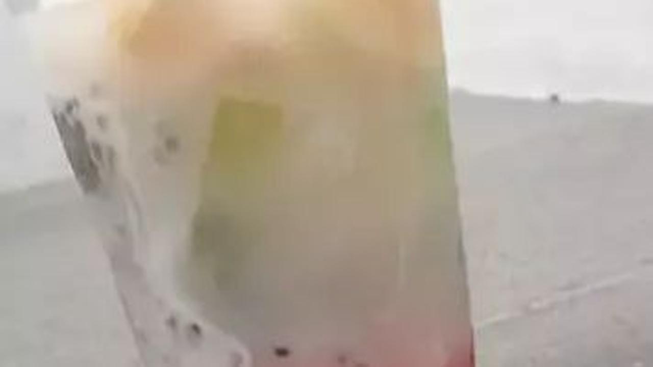 <b>5. Es Timun Suri Rainbow</b>