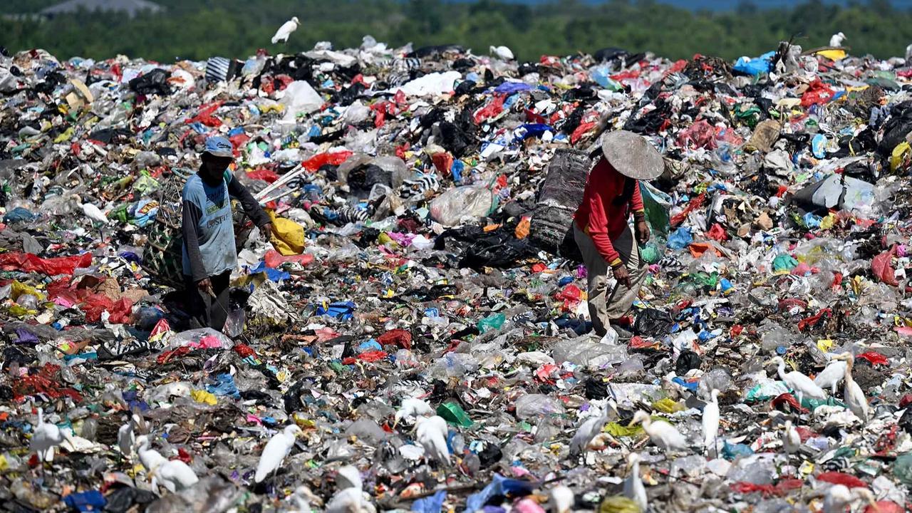 FOTO: TPA Suwung Kembali Dibuka Sementara