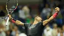 Ekspresi petenis Spanyol, Rafael Nadal, setelah mengalahkan petenis Kroasia, Borna Coric, di babak pertama Turnamen Tenis AS Terbuka 2015 di USTA Billie Jean King National Center, New York, AS. (31/8/2015). (AFP Photo/Don Emmert)