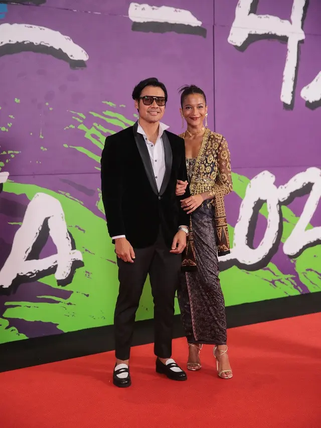 17 Potret Gaya Artis di Red Carpet FFI 2022, Dian Sastro hingga Anya Geraldine