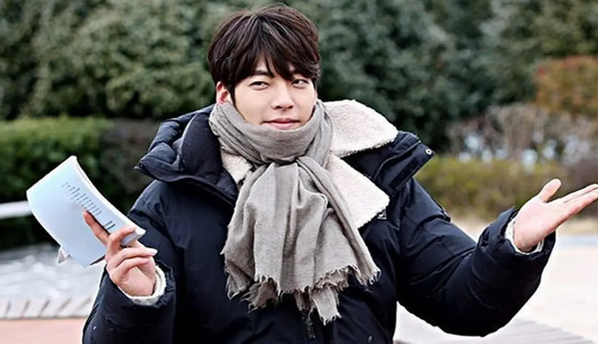 Serial drama bertajukThe Heirs di tahun 2013 membawa nama Kim Woo Bin menjadi besar. Diikuti dengan beberapa judul drama selanjutnya yang semakin membuat namanya semakin terkenal. (Instagram/actorkimwoobin)