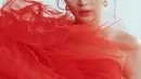 Sebagai seorang selebriti yang kerap tampil curi perhatian dalam penampilannya. Jessica Milla pun mulai kembangkan bisnis dengan rilis parfum yang ia beri nama One. Selain itu, ia pun jadi brand ambasador dari sebuah perhiasan tenama. (Liputan6.com/IG/@jscmila)