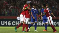 Duel Timnas Indonesia vs Filipina pada matchday pertama penyisihan Grup A Piala AFF U-16 2018 di Stadion Gelora Delta, Sidoarjo, Minggu (29/7/2018). (Bola.com/Aditya Wany)