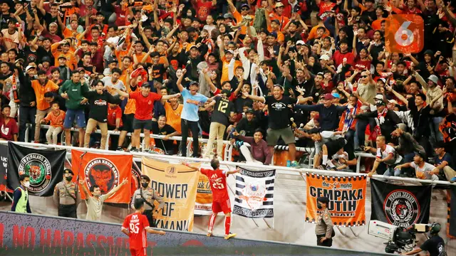 Foto: Riko Simanjuntak Belum Habis, Borong 2 Gol dan Selamatkan Persija dari Kekalahan