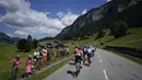 Balapan Tour de France melewati beberapa negara diantaranya Denmark, Swiss, Belgia dan Prancis. (AP/Thibault Camus)