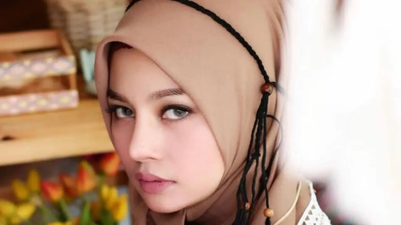 Larassati Kusnandar atau Barbie Larassati