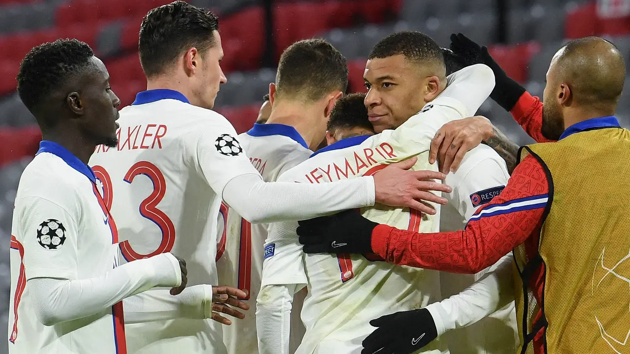 FOTO: Kylian Mbappe Borong Dua Gol, PSG Sukses Tuntaskan Dendam Atas Bayern Munchen di Liga Champions