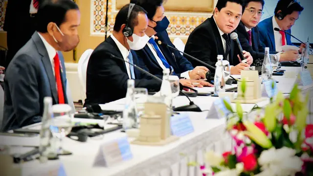 Menteri BUMN Erick Thohir menghadiri pertemuan bilateral antara Presiden Jokowi dengan Putra Mahkota Abu Dhabi dan Wakil Panglima Tertinggi Angkatan Bersenjata UEA. (Dok Kementerian BUMN)
