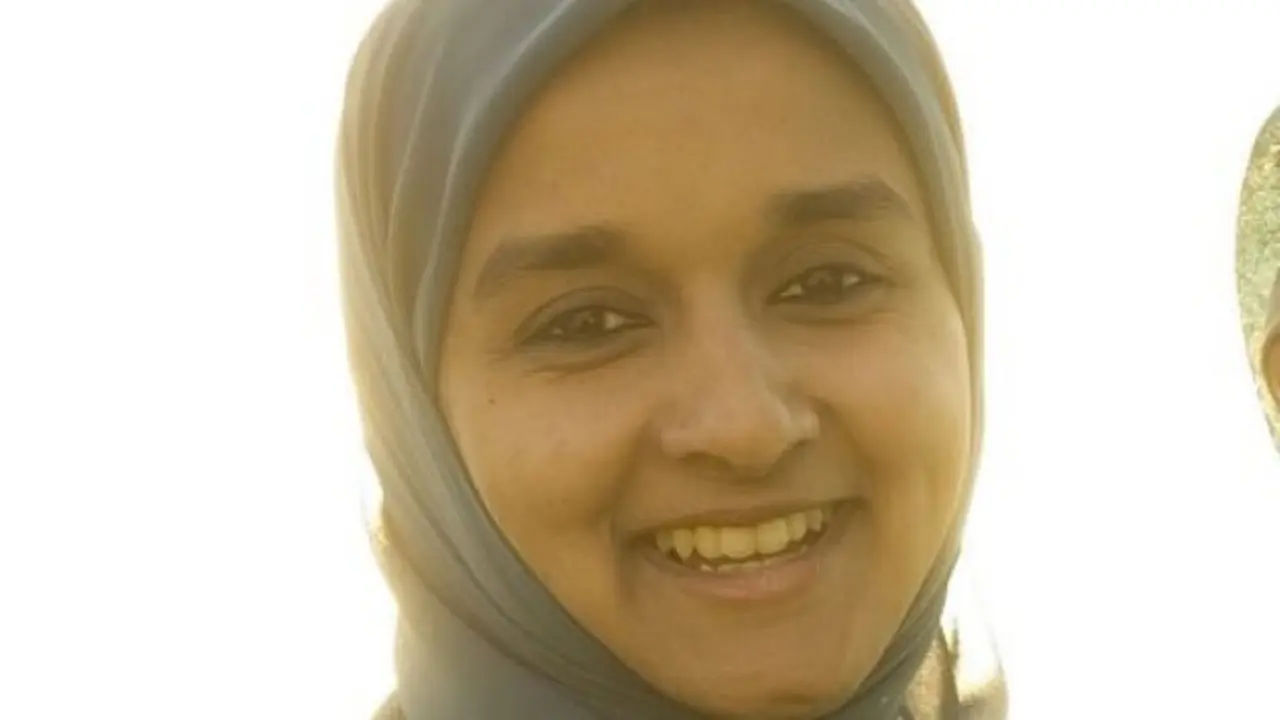 Perkenalkan Urfa Masood, Hakim Muslimah Pertama di Australia