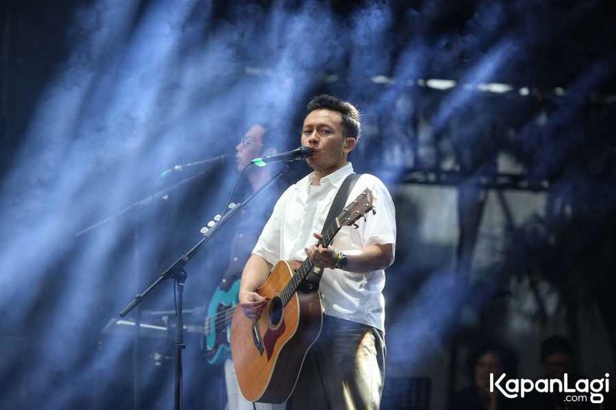 Penampilan Band Perunggu di Kapanlagi Buka Bareng BRI Festival Dapat Sambutan Meriah Penonton