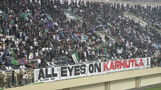 Aksi Kemanusiaan Slemania di Laga PSS Vs Borneo FC, Galang Donasi Masker untuk Korban Karhutla Kalimantan