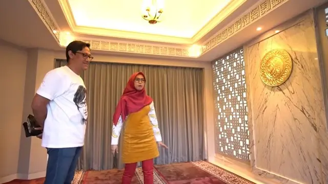 7 Penampakan Isi Rumah Mewah Andre Taulany, Berkonsep American Modern