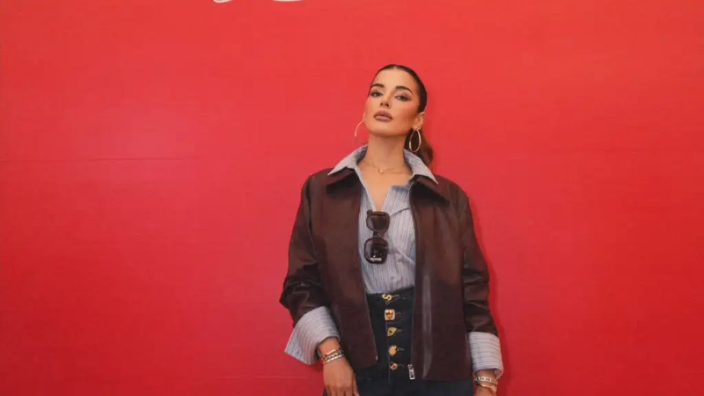 Gaya Klasik Tasya Farasya dengan Sentuhan Modern. (Foto/Dok: mapfashion)