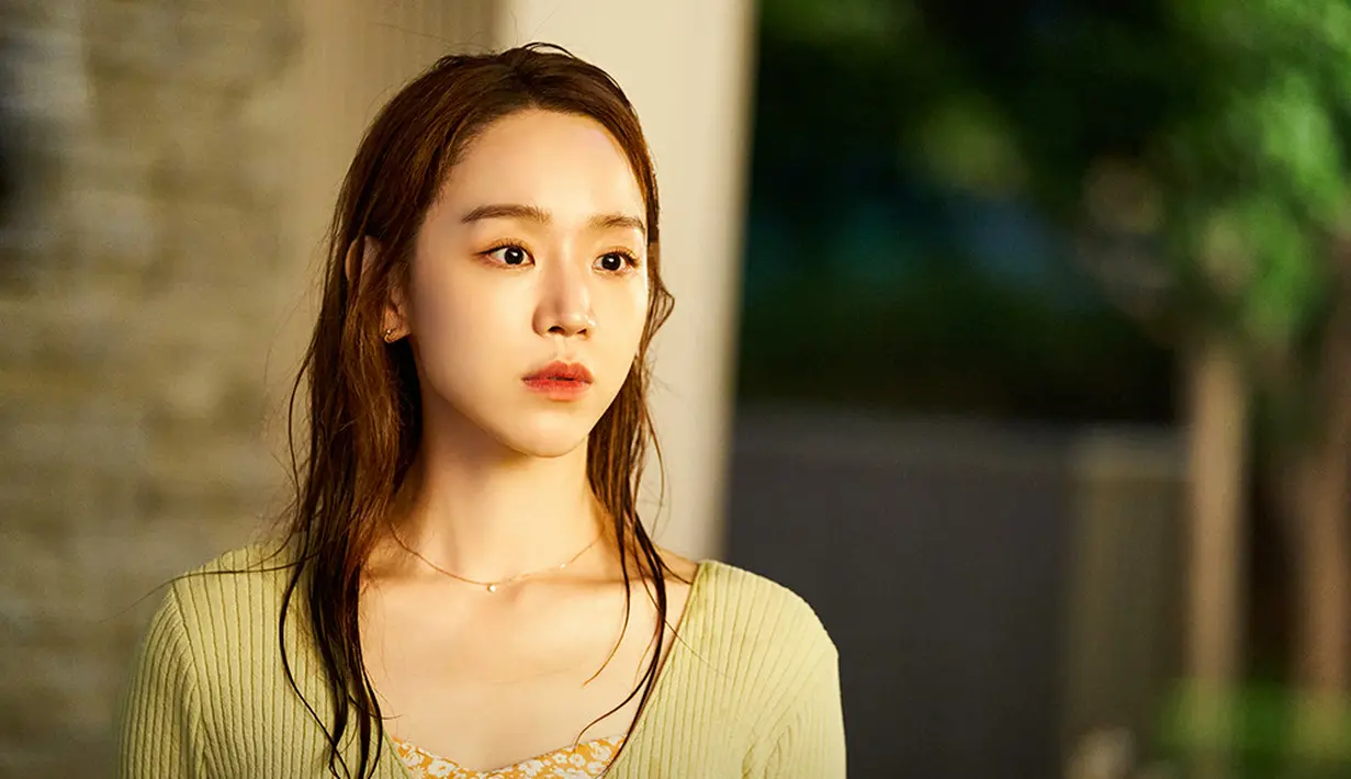 Still cut Shin Hye Sun di See You In My 19th Life (Foto: tvN via Soompi)