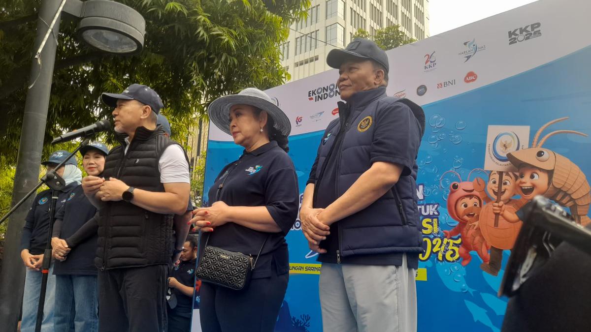 Hari Ikan Nasional, KKP Gelar Masak Besar hingga Sebar 1,2 Ton Ikan Gratis