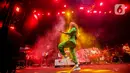 Dalam acara tersebut Inul membawakan sejumlah lagu hitsnya. (Liputan6.com/Faizal Fanani)