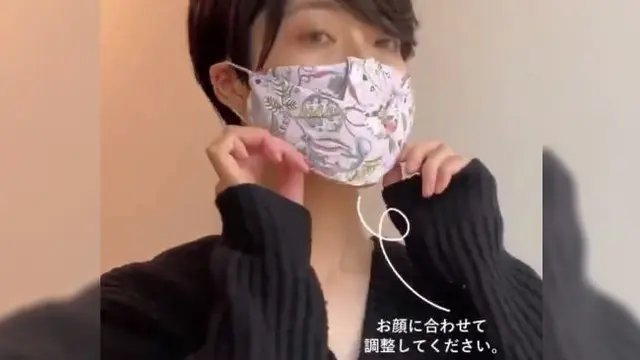 Harga Melonjak, Begini Cara Bikin Masker Sendiri Pakai Sapu Tangan