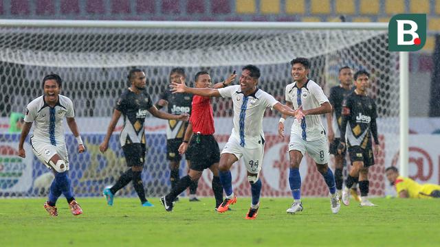 Foto: PSIS Semarang Nyaris Takluk dari Tim Promosi BRI Liga 1 Dewa United FC di Piala Presiden 2022