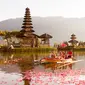 Nggak usah bingung mau kemana saat tiba di Bali, yuk, kunjungi 4 objek wisata ini!