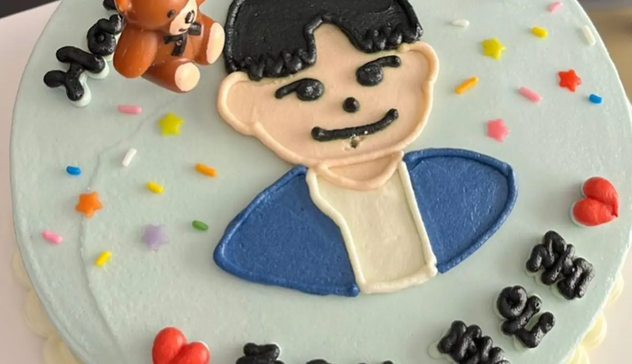 Kue ultah Ahn Bo Hyun. (Foto: Instagram/ bohyunahn)
