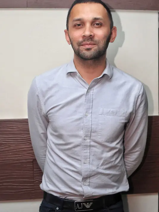 Demi menggarap film tersebut, ayah dua orang anak itu juga melibatkan anak-anak berdasarkan wilayah kasus yang diangkat untuk film tersebut.  (Adrian Putra/Bintang.com)