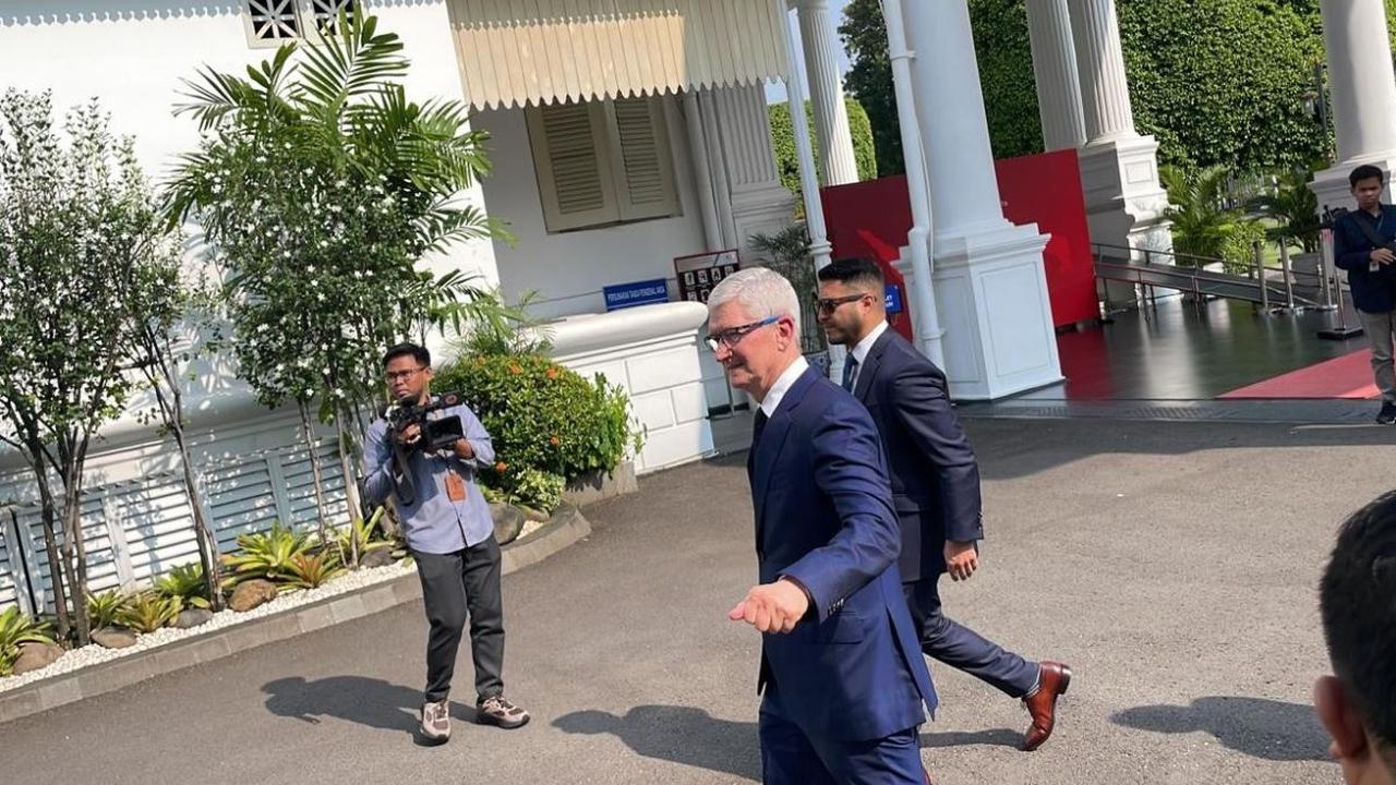 Berapa penghasilan Tim Cook dalam setahun?<br>