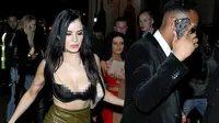 Bintang Liverpool Gebet Model Majalah Playboy