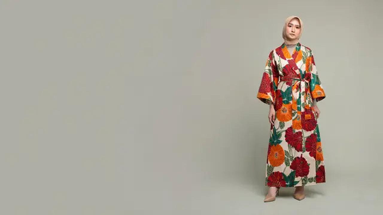 8 Model Daster Batik Terbaru 2025, Tampil Cantik Elegan Meski di Rumah
