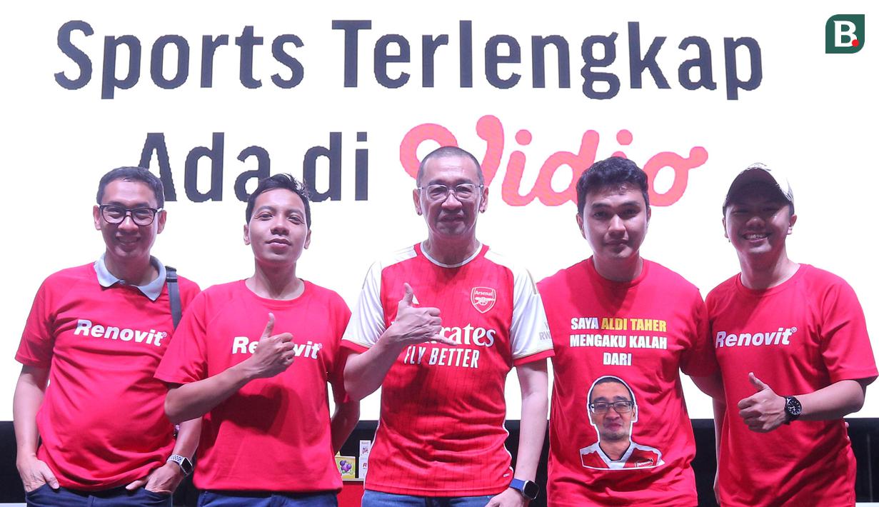 Renovit bekerja sama dengan Bola.com dan Vidio.com menggelar event Roaring Night Nobar Arsenal versus Wolverhampton Wanderers di Pasren Asthana, Ampera, Jakarta Selatan, Sabtu (2/12/2023) malam WIB. (Bola.com/M Iqbal Ichsan)