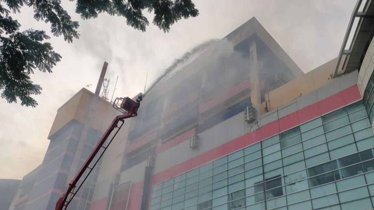 Data Korban Kebakaran Glodok Plaza: 6 Meninggal, 9 Dievakuasi dan 14 Hilang
