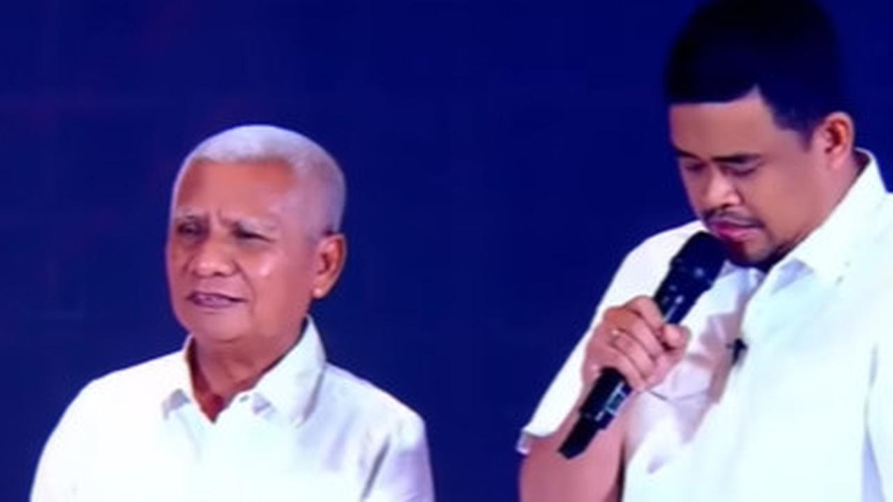 VIDEO: Bobby Mantu Jokowi Umbar Janji-Janji Manis, Akses Kesehatan Cukup Pakai KTP